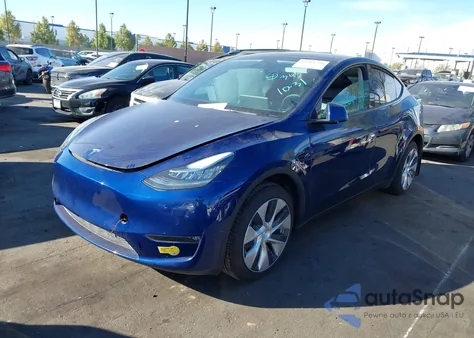 2021 Tesla Model Y Long Range Dual Motor All-Wheel Drive from USA, damaged, VIN 5YJYGAEE7MF270780